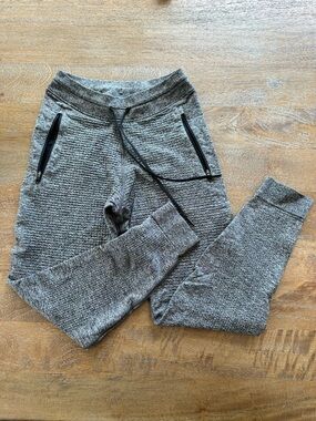 Lululemon Gray Thermal Sweatpants